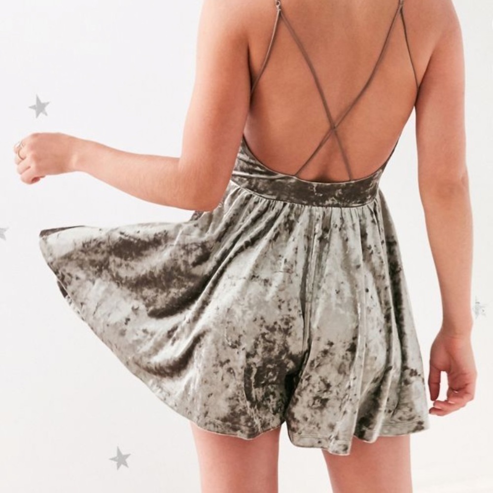 Urban outfitters romper - Picture 2 of 6
